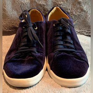 Cole Haan size 9B Blue Velvet Grand OS